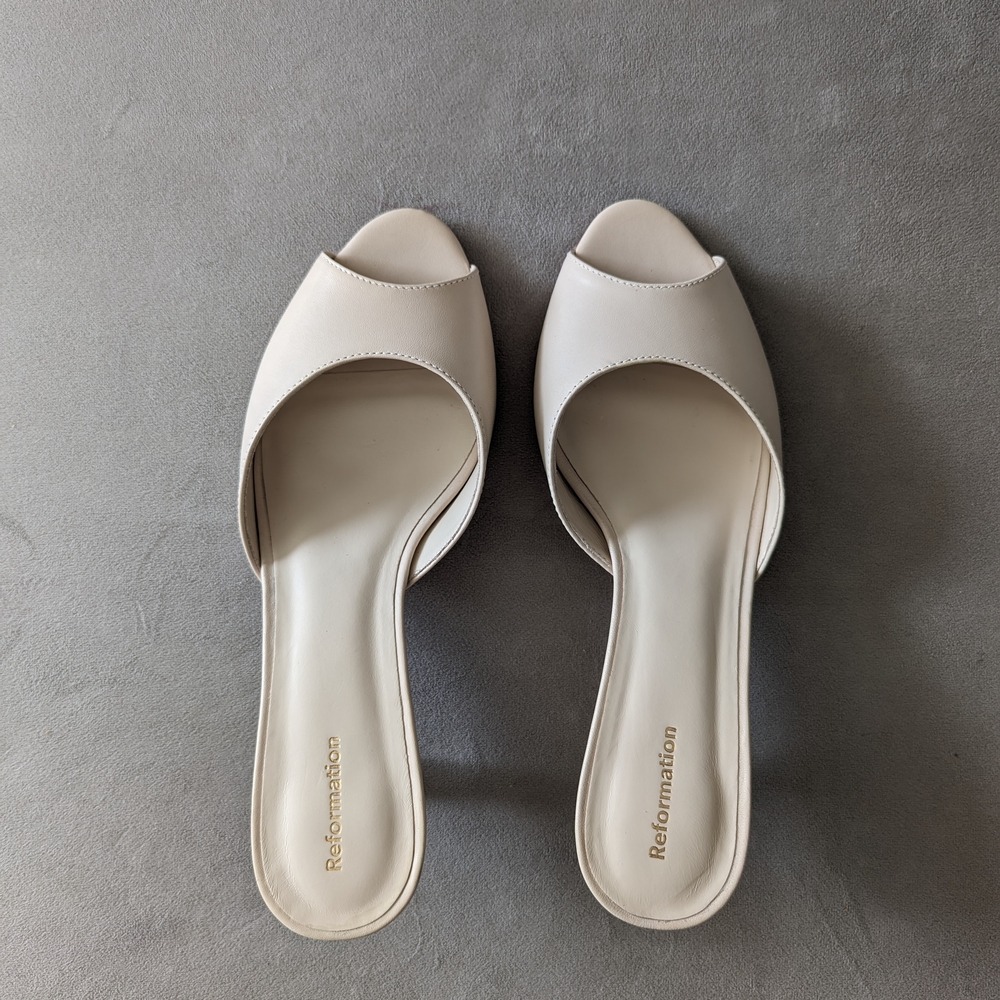 Reformation Cream Women's Slide Sandals